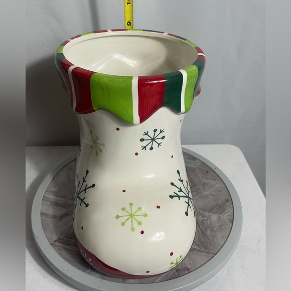 Large Ceramic Christmas Boot Vase Planter Snowflake Red Green 10” Tall - Picture 5 of 6